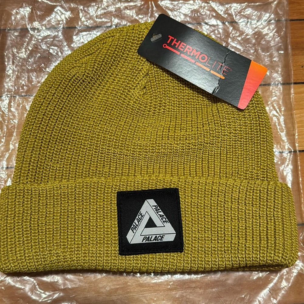 Palace Tri Ferg Path Beanie - Gold